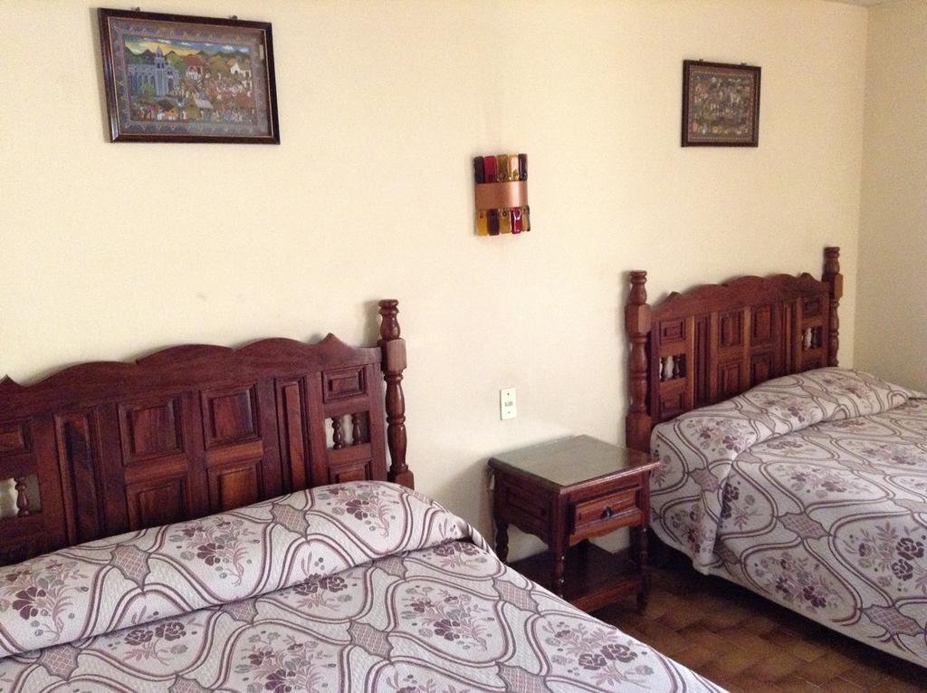 Hotel Atilanos Morelia Eksteriør billede